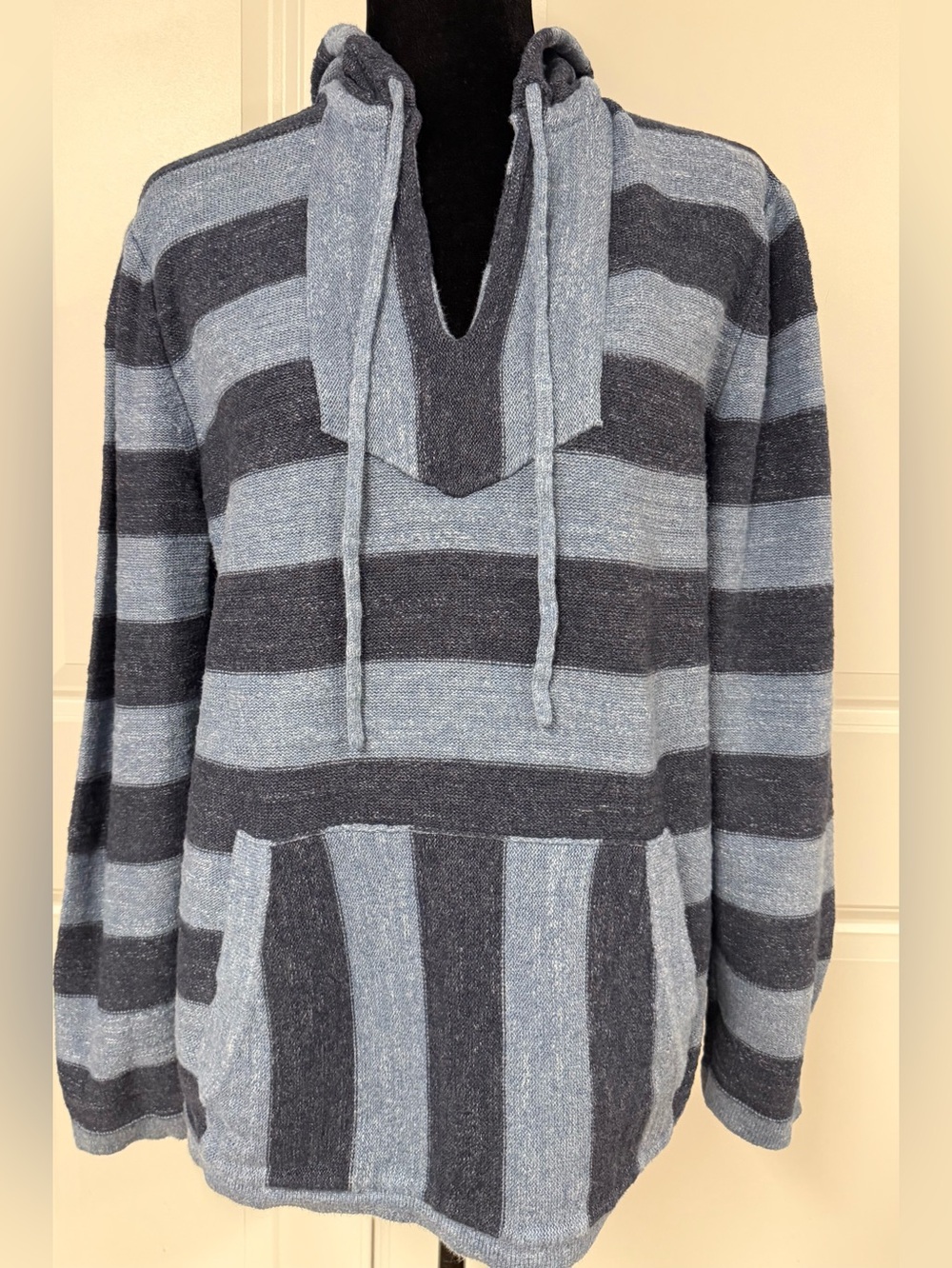 Tommy Hilfiger Mens Striped Road Trip Hoodie